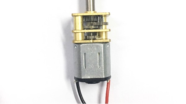 立式傳動齒輪減速機微電機傳動齒輪減速機。