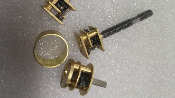 深圳電機減速器電機廠家為您揭秘:黄瓜视频免费下载圓柱齒輪減速機結構及特點